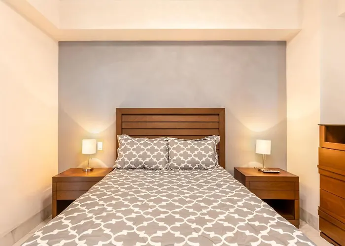 New 2 Bedroom Right Next To The - Pool *